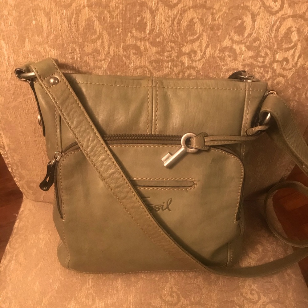 Fossil Crossbody Bag. Olive Green. Good Condition